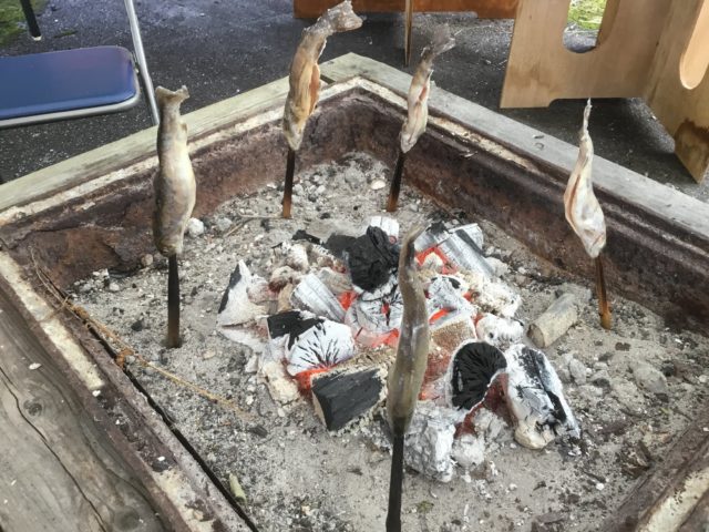 岩魚の炭火焼き