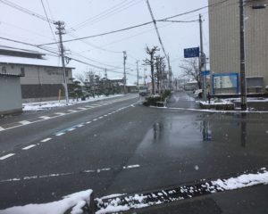 ①生地コミュニティーセンター前　県道2