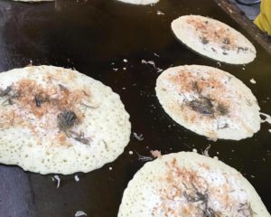 このあたりの名物　どんどん焼き
