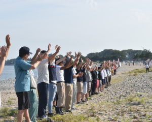 朝日を浴びながら…