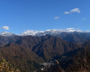 紅葉(秋)と冠雪(冬)