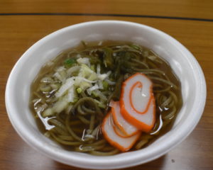 山菜よもぎそば