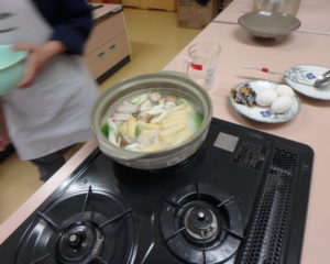 味噌煮込みうどんの製作過程