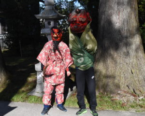 獅子と天狗役の小学６年生