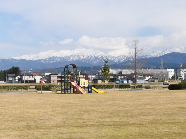 山を見ながら遊べます