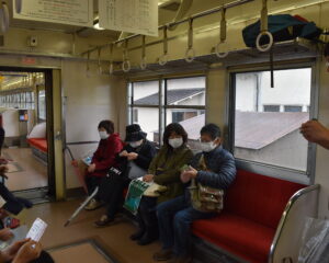 電車の中の様子